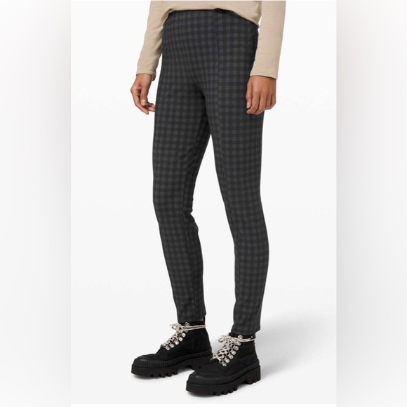 lululemon athletica Pants - NWOT Lululemon Here to There High-Rise 7/8 Pant